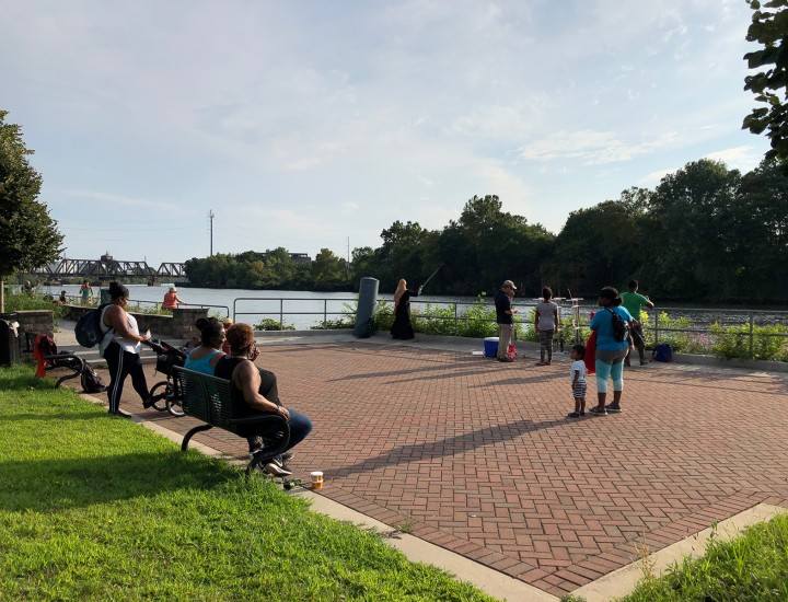 Grays Ferry Crescent Esplanade